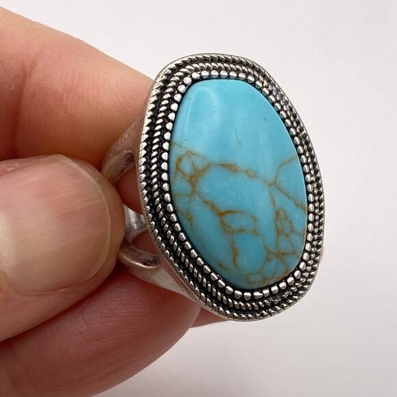 PREMIER DESIGNS "Turquoise" Silver Plated Asymmetrical Southwest Ring-Size 7 1/2 - Picture 1 of 10